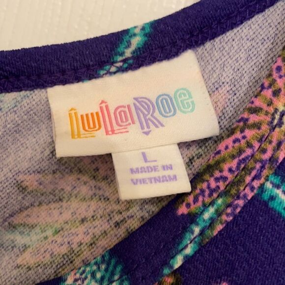 ✨LuLaRoe Purple and Pink Floral Amelia Dress - Picture 3 of 7